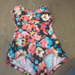 One piece bathing suit